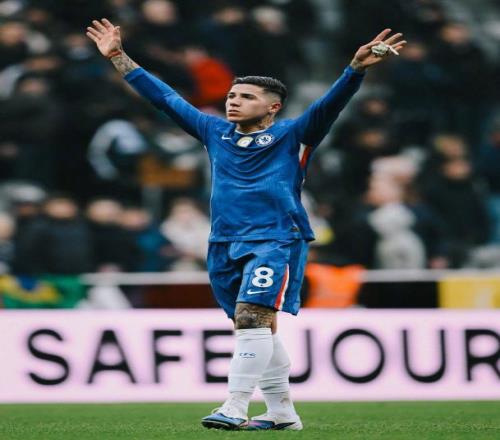 浓眉哥力压,老詹,湖人完胜灰,中国开云彩票网,足彩竞猜,开云彩票网,体彩竞猜